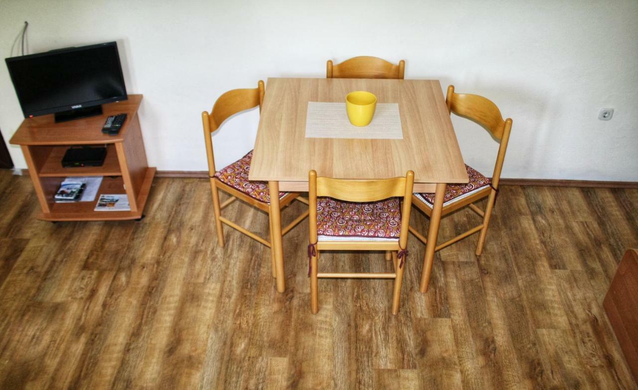 Apartments Vidos Drežnik Grad Eksteriør bilde